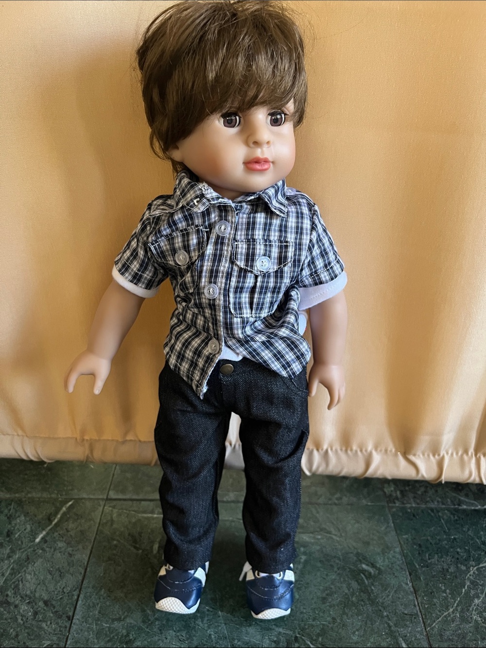 Unbranded Blue Plaid Short-Sleeve Doll Shirt & Dark Blue Jeans Outfit